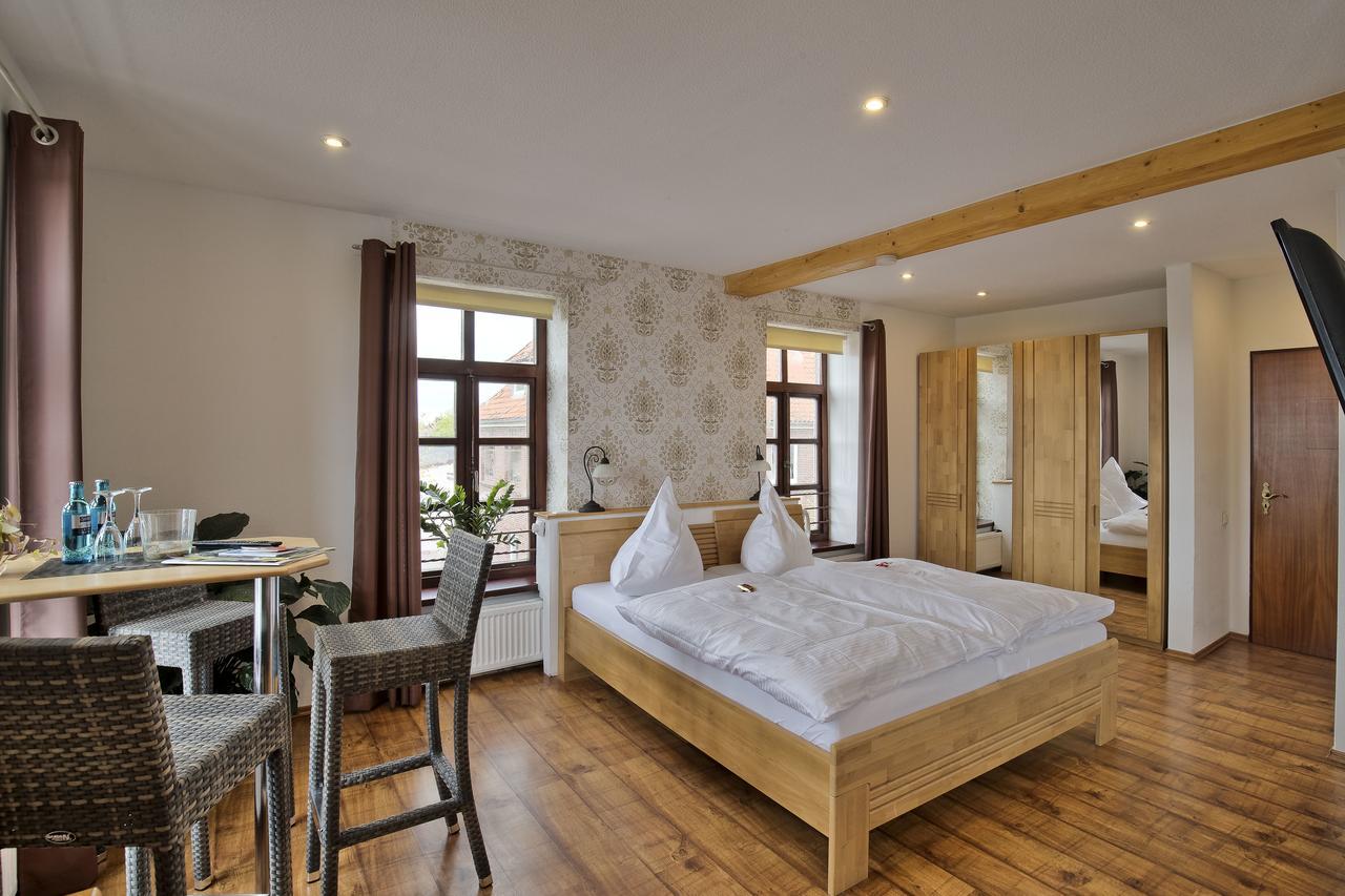 Hotel Packhaus Hooksiel Luaran gambar